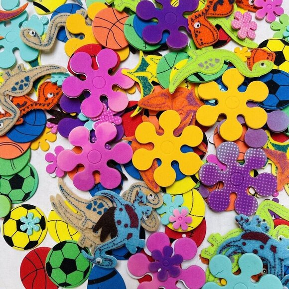 Multishape Felt Patches Multicolor Scrapbooking Stickers Appliques Assorted - Picture 5 of 6